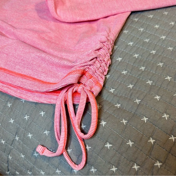 LucyTech Women's Pink Athletic Top Size M - Picture 4 of 8